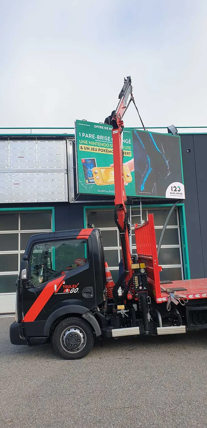 Mini camion grue 3,5 T TOULEV & GO